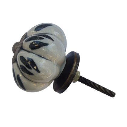 Pomello in ceramica grigio con decoro nero CK-290