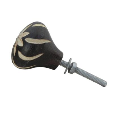 Pomello WRK-40 in legno con decorazione floreale incisa