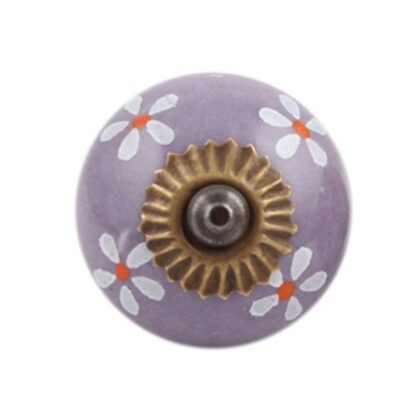Pomello CK-375 in ceramica lilla con fiori bianchi e accessori con finitura anticata/bronzata
